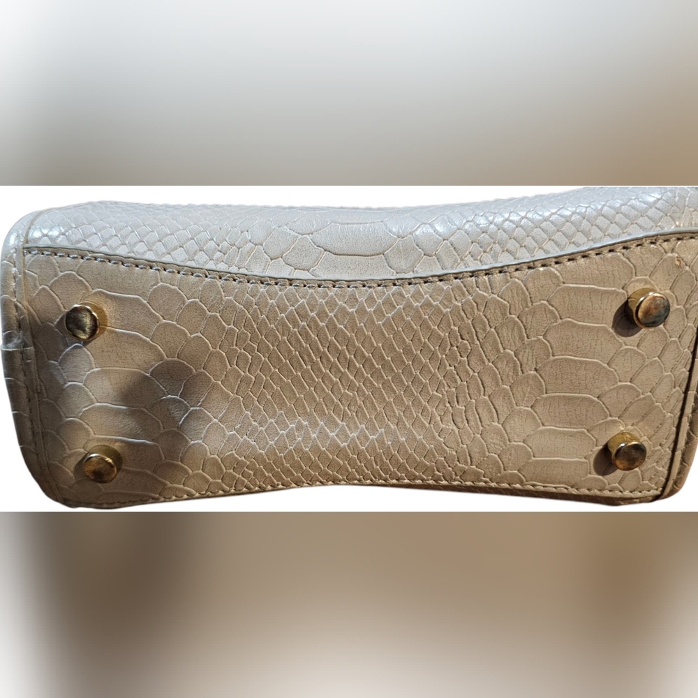 Zara Basic Collection Pre-Loved Mini Snakeskin Em… - image 5